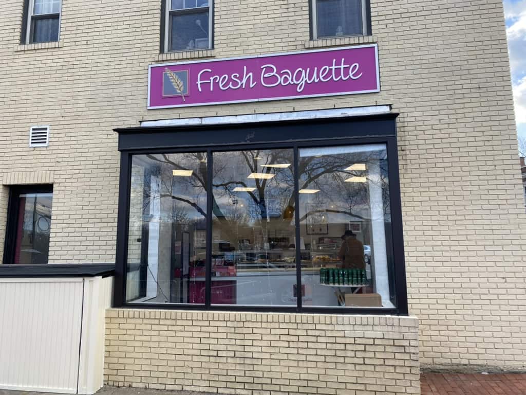Storefront glass repair and replacement in Montgomery County MD