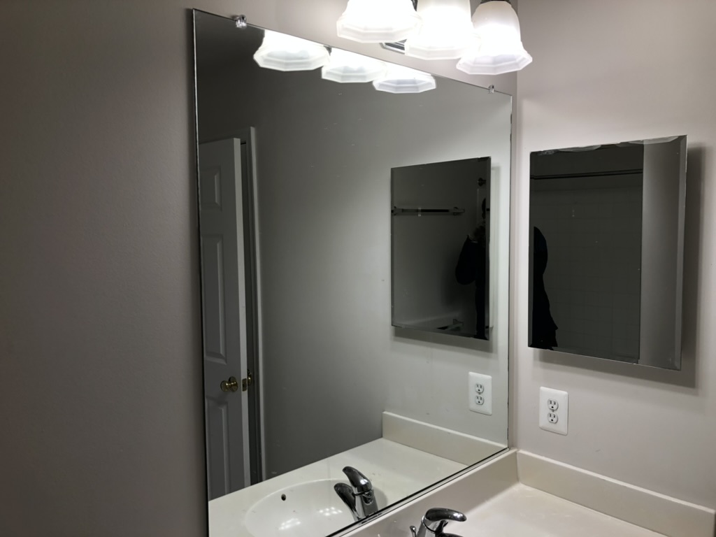 Custom mirror installation and repair in Montgomery County MD